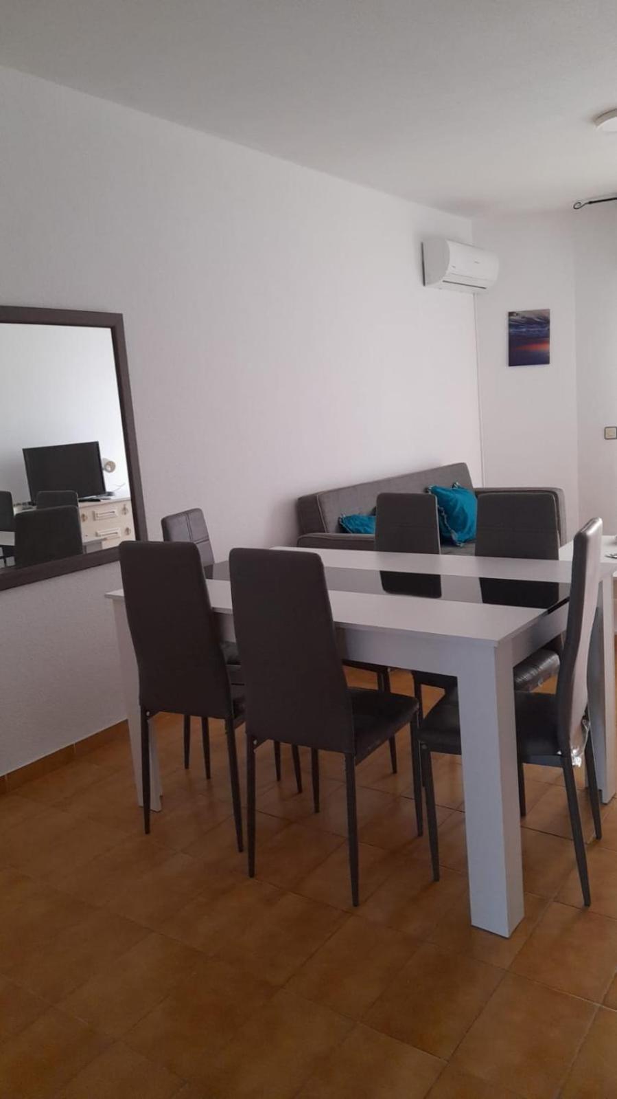 Apartamento Montserrat Almería Exterior foto